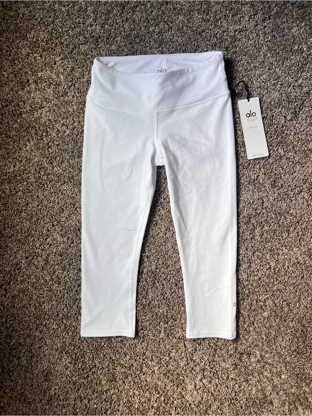 Alo White High-Waist Cropped Leggings